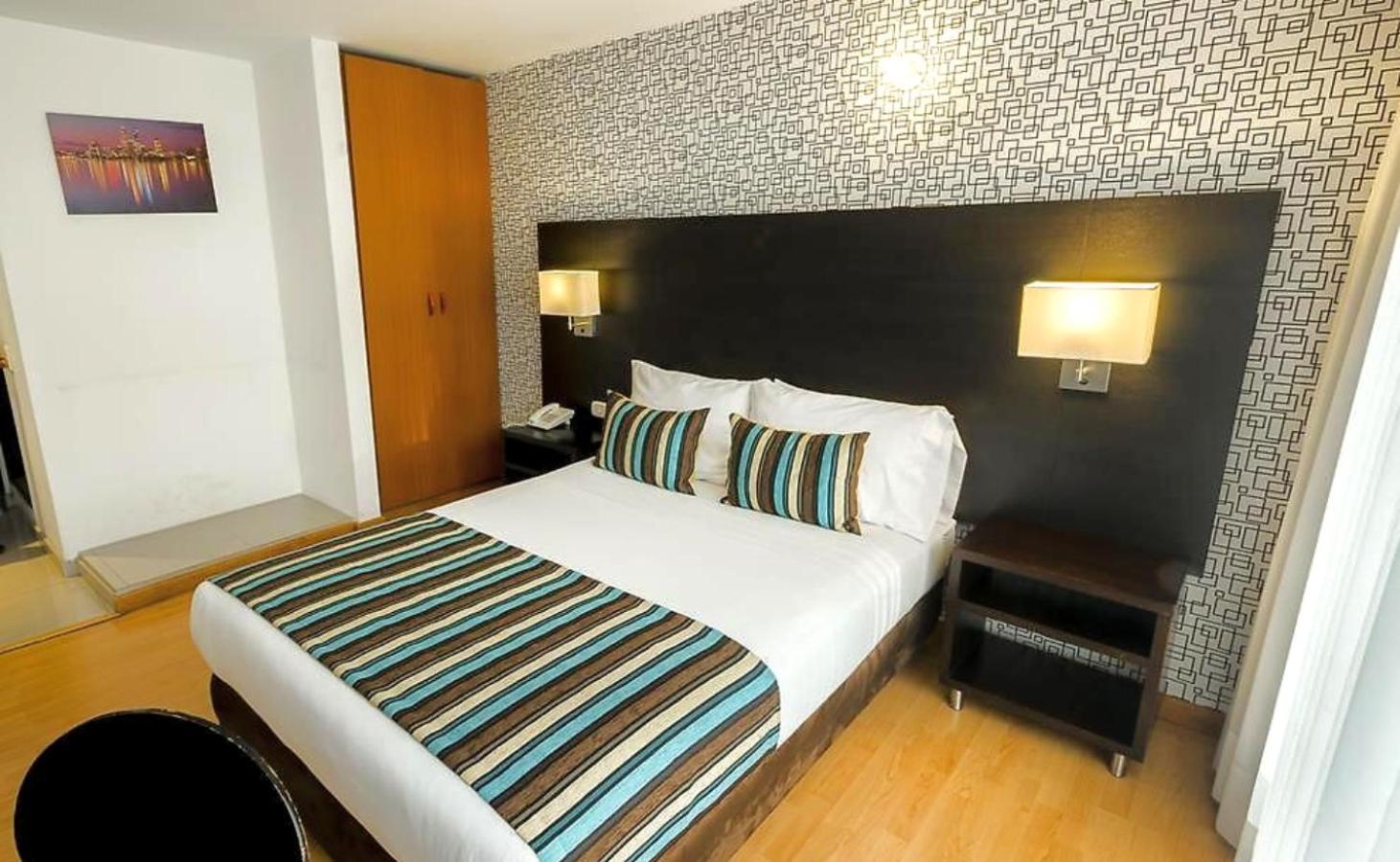 Hotel Silver Javeriana By Hospedium Bogotá Kültér fotó